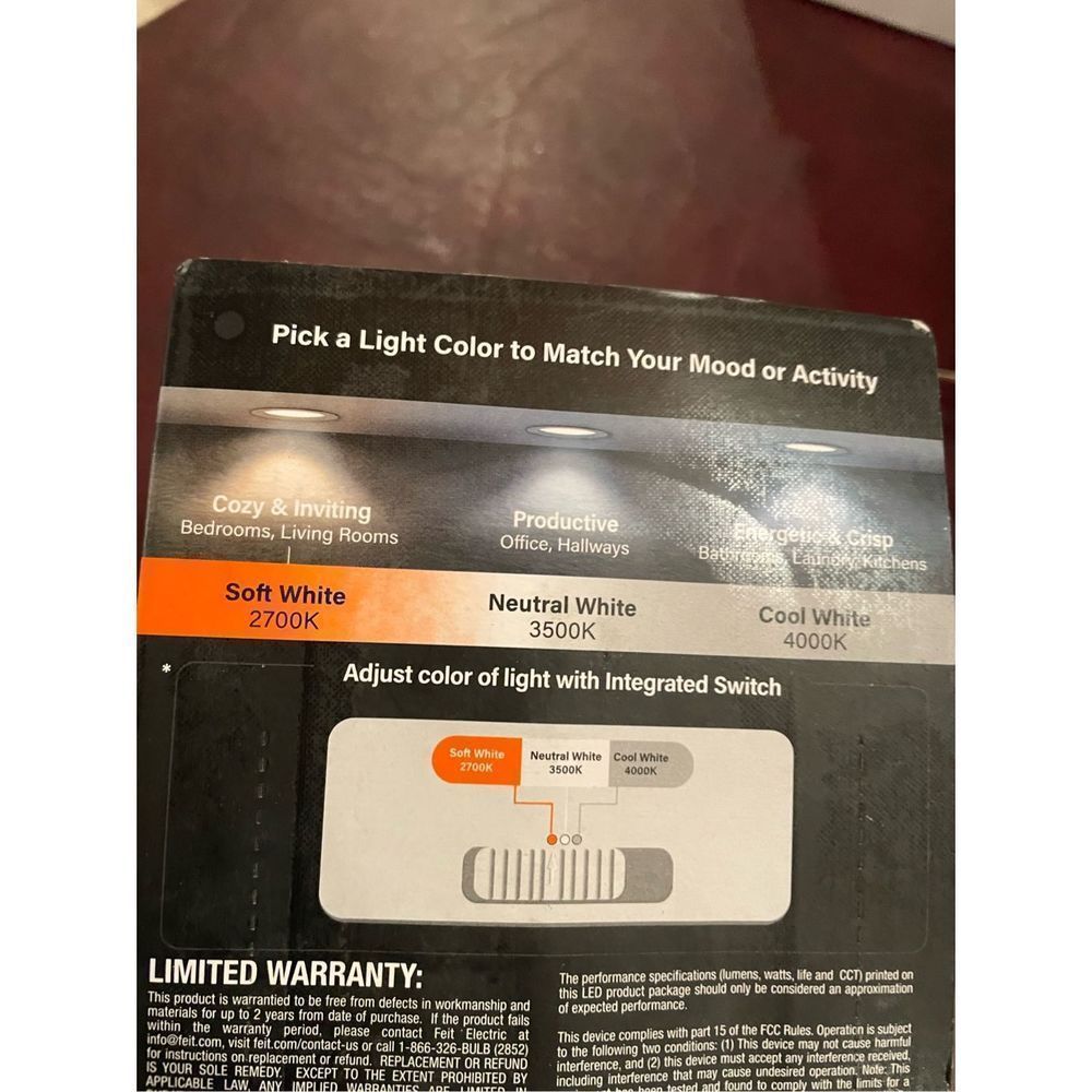 Feit Electric Universal Base LED PL Lamp with Selectable Color Temperature - Picture 3 of 3